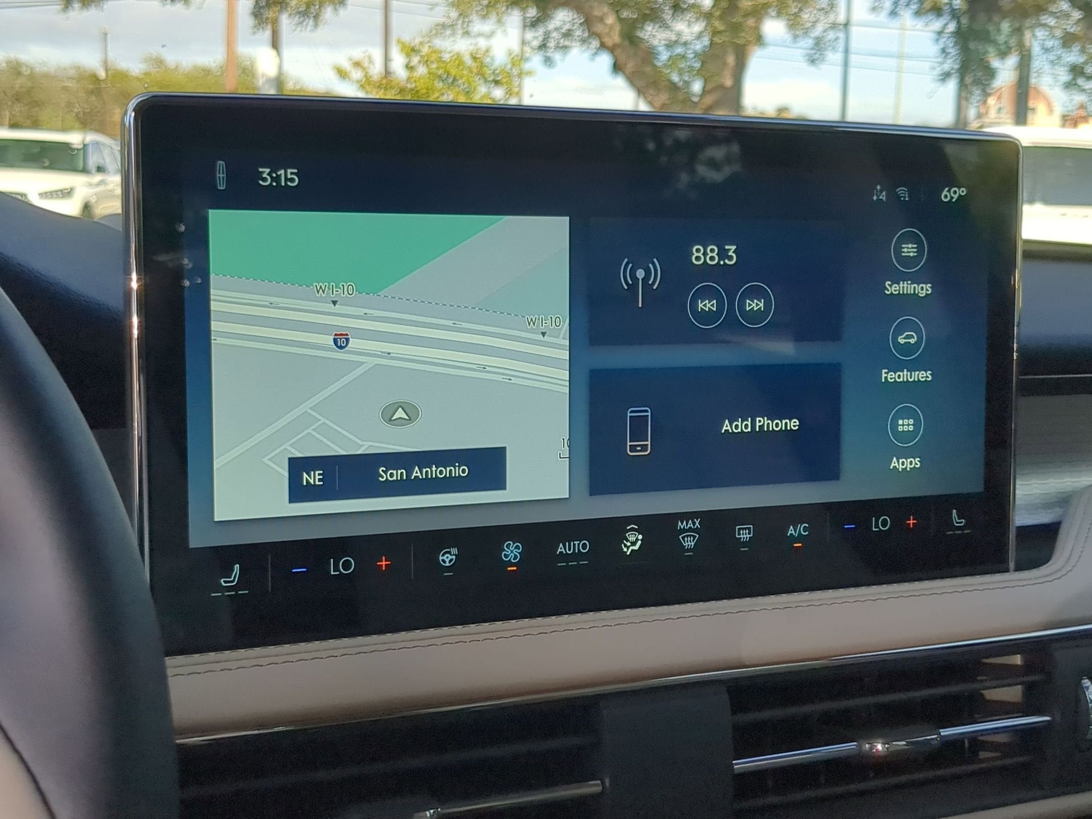 2026 Lincoln Corsair Premiere