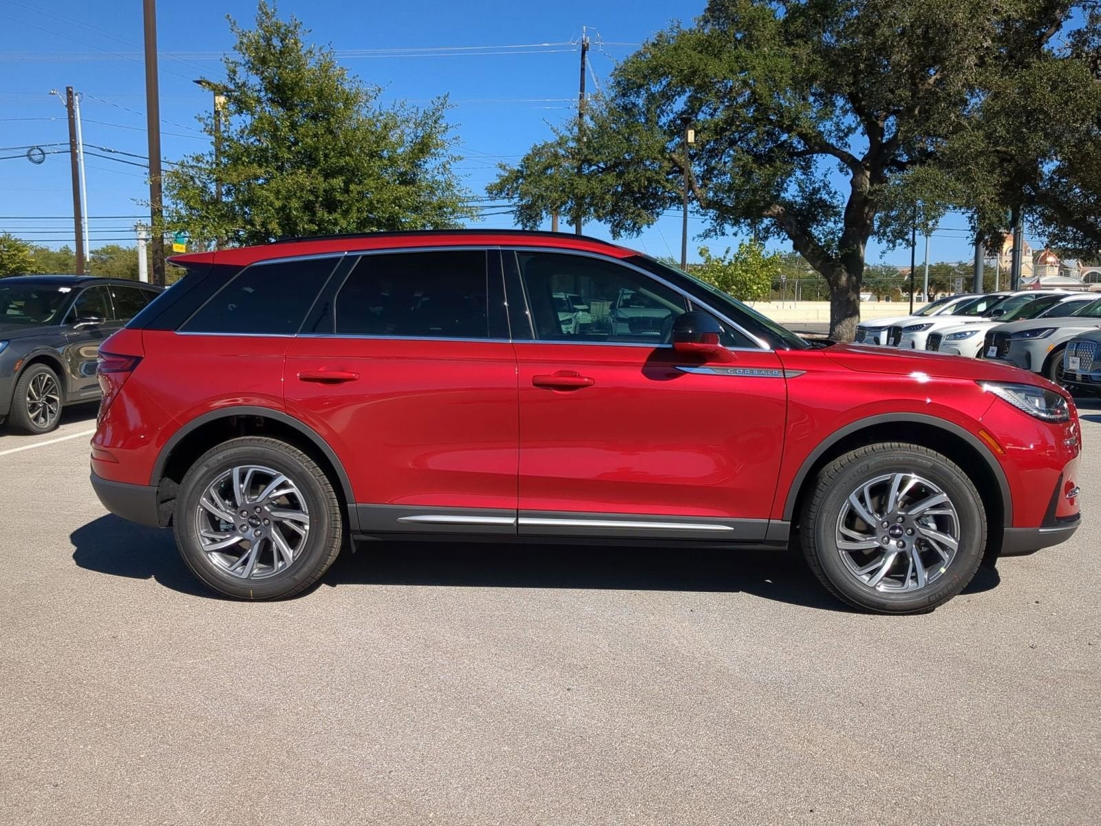 2026 Lincoln Corsair Premiere