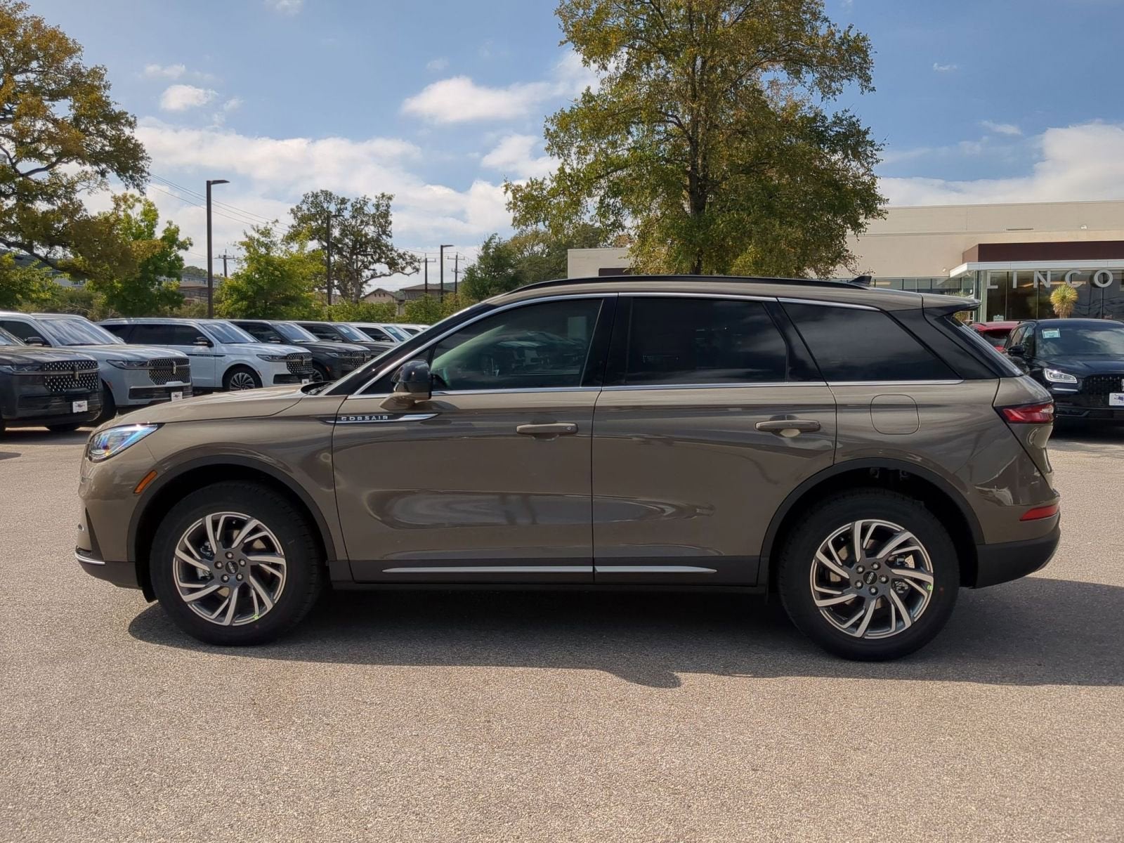 2026 Lincoln Corsair Premiere