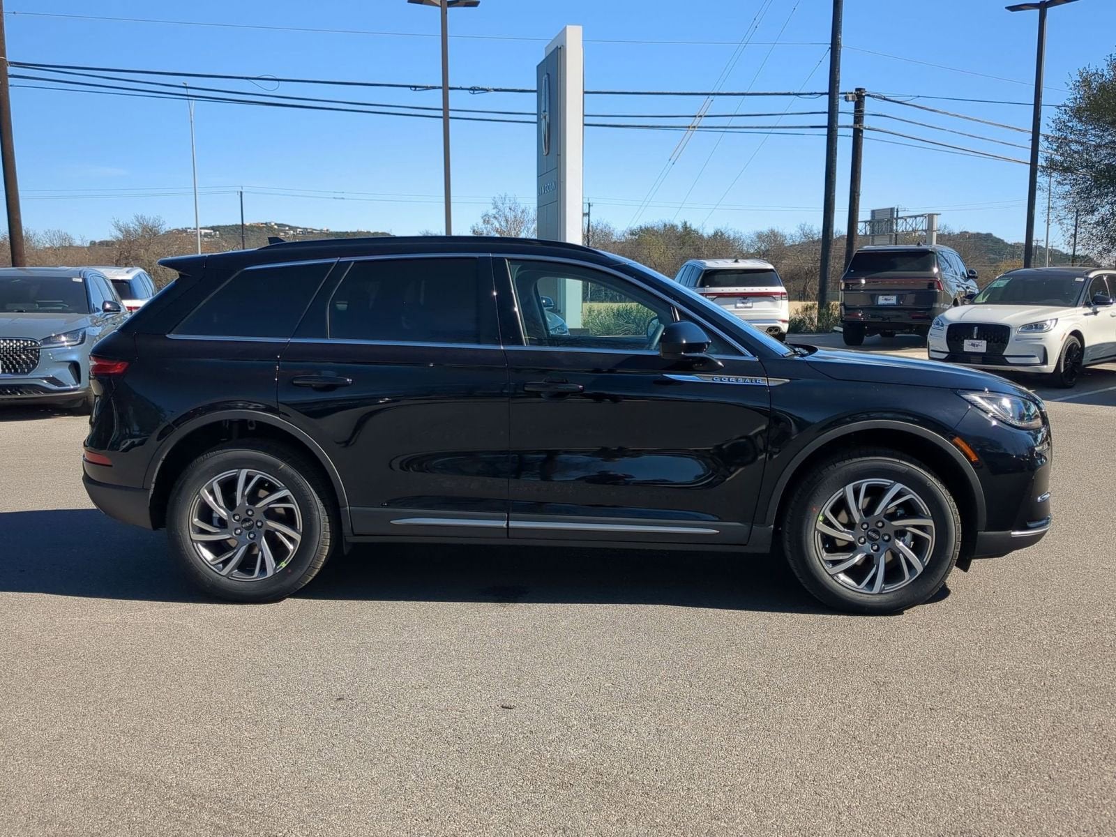 2026 Lincoln Corsair Premiere