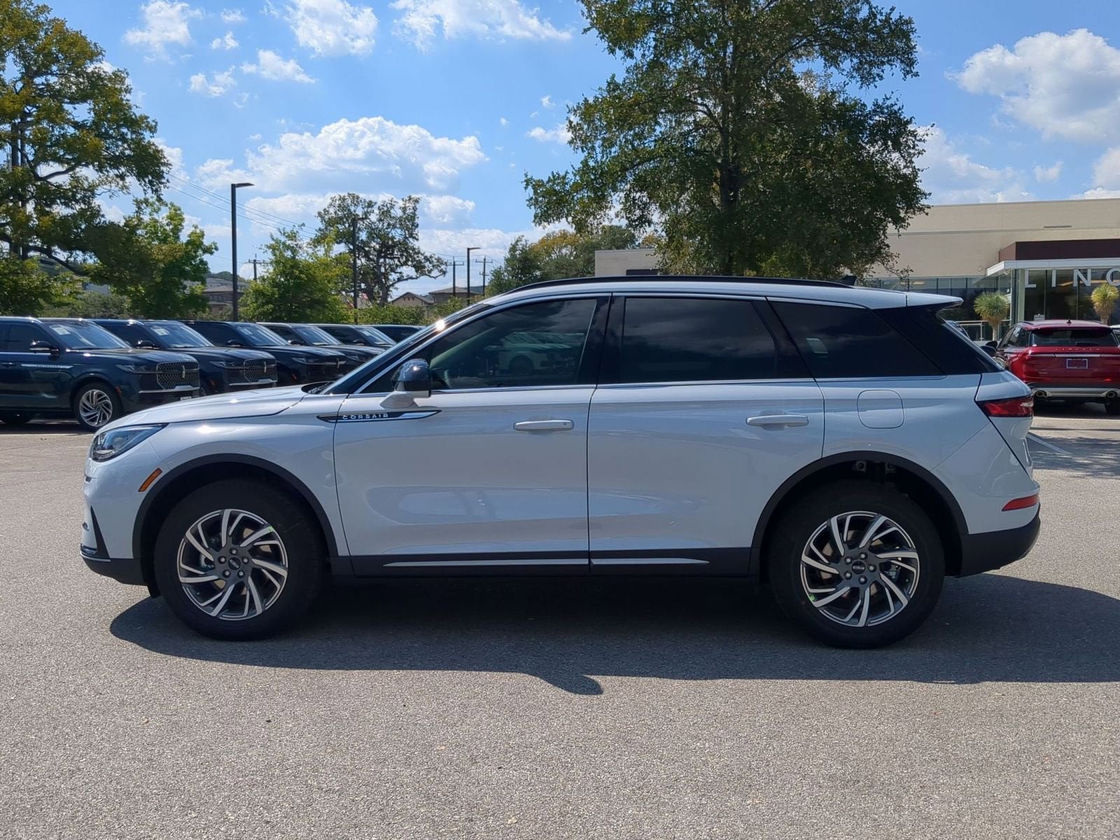 2026 Lincoln Corsair Premiere