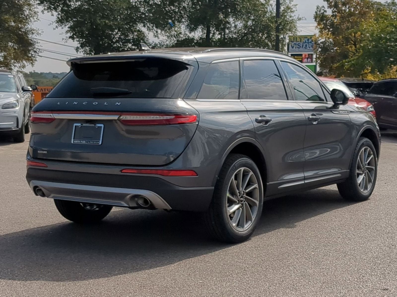 2026 Lincoln Corsair Premiere