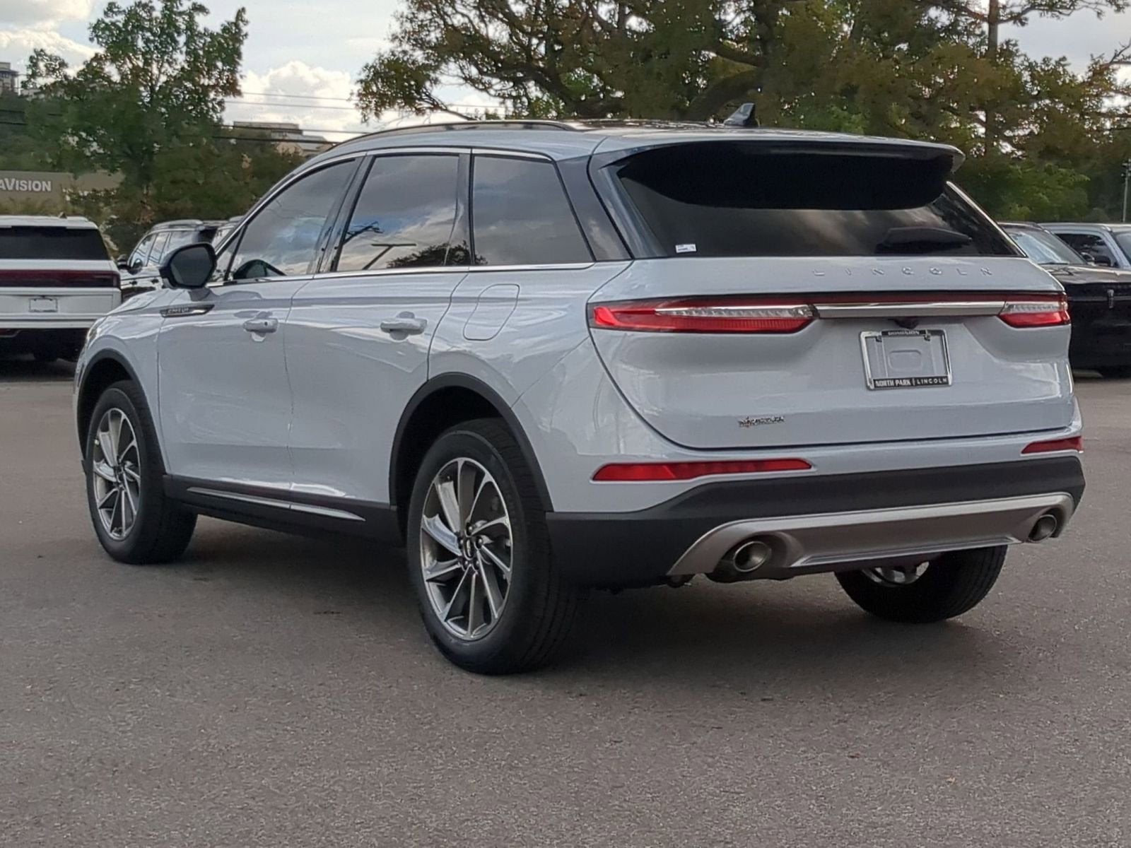 2026 Lincoln Corsair Premiere