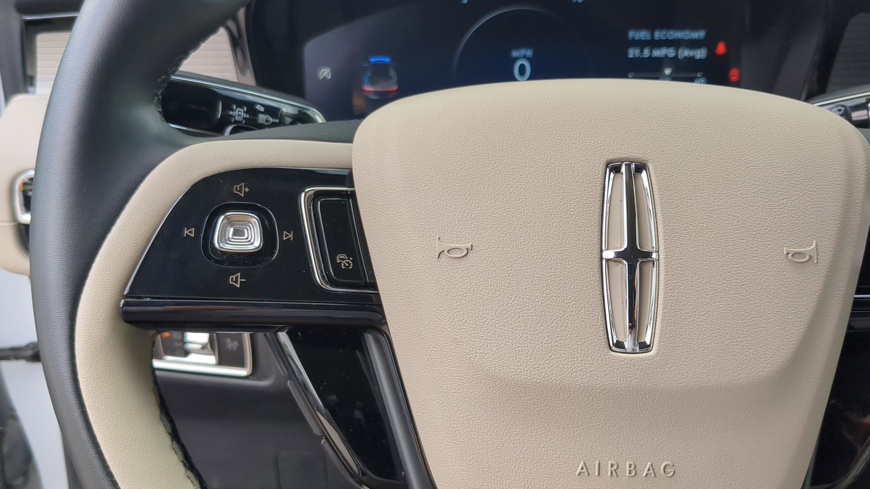 2025 Lincoln Corsair Premiere