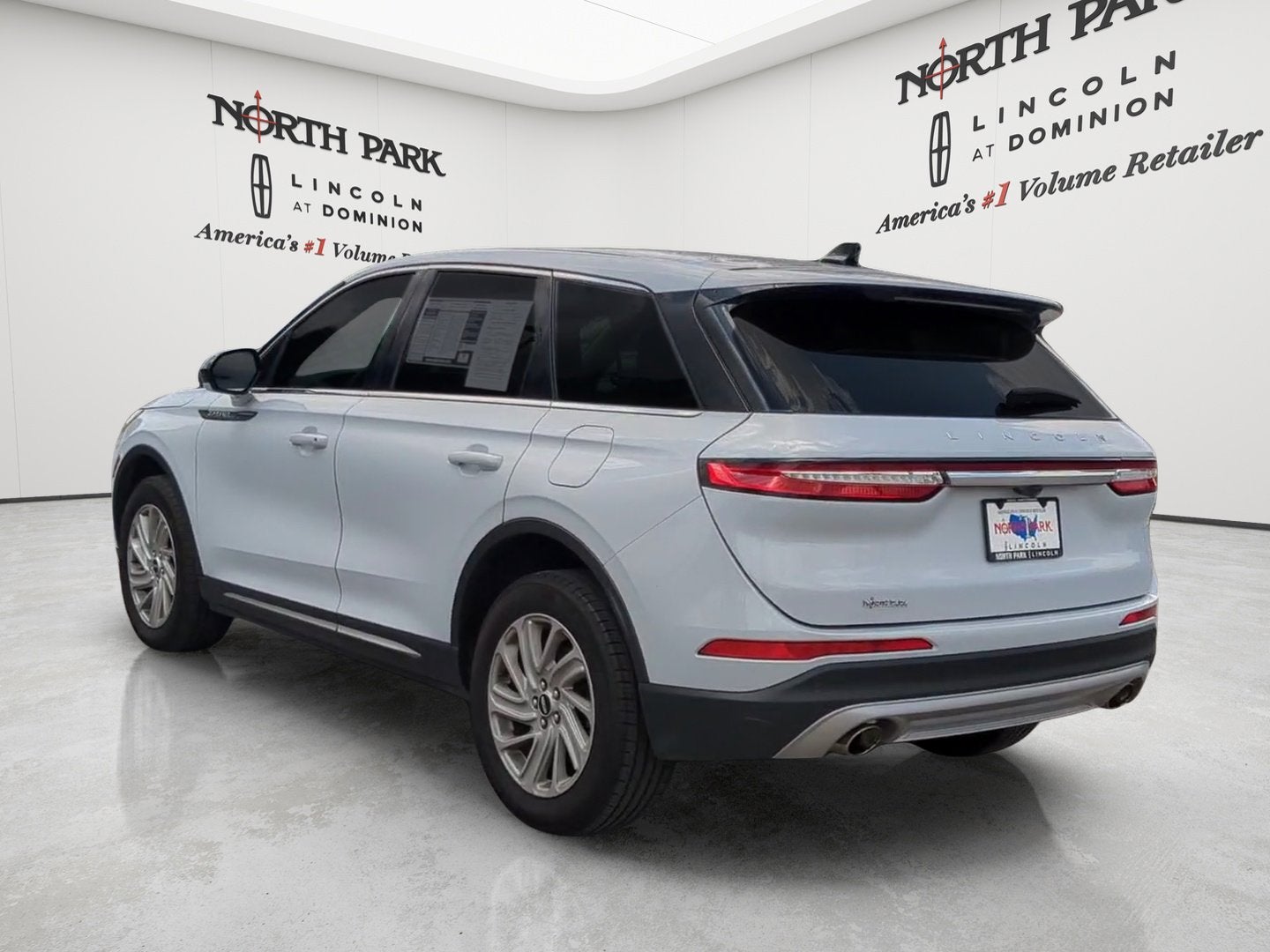 2025 Lincoln Corsair Premiere