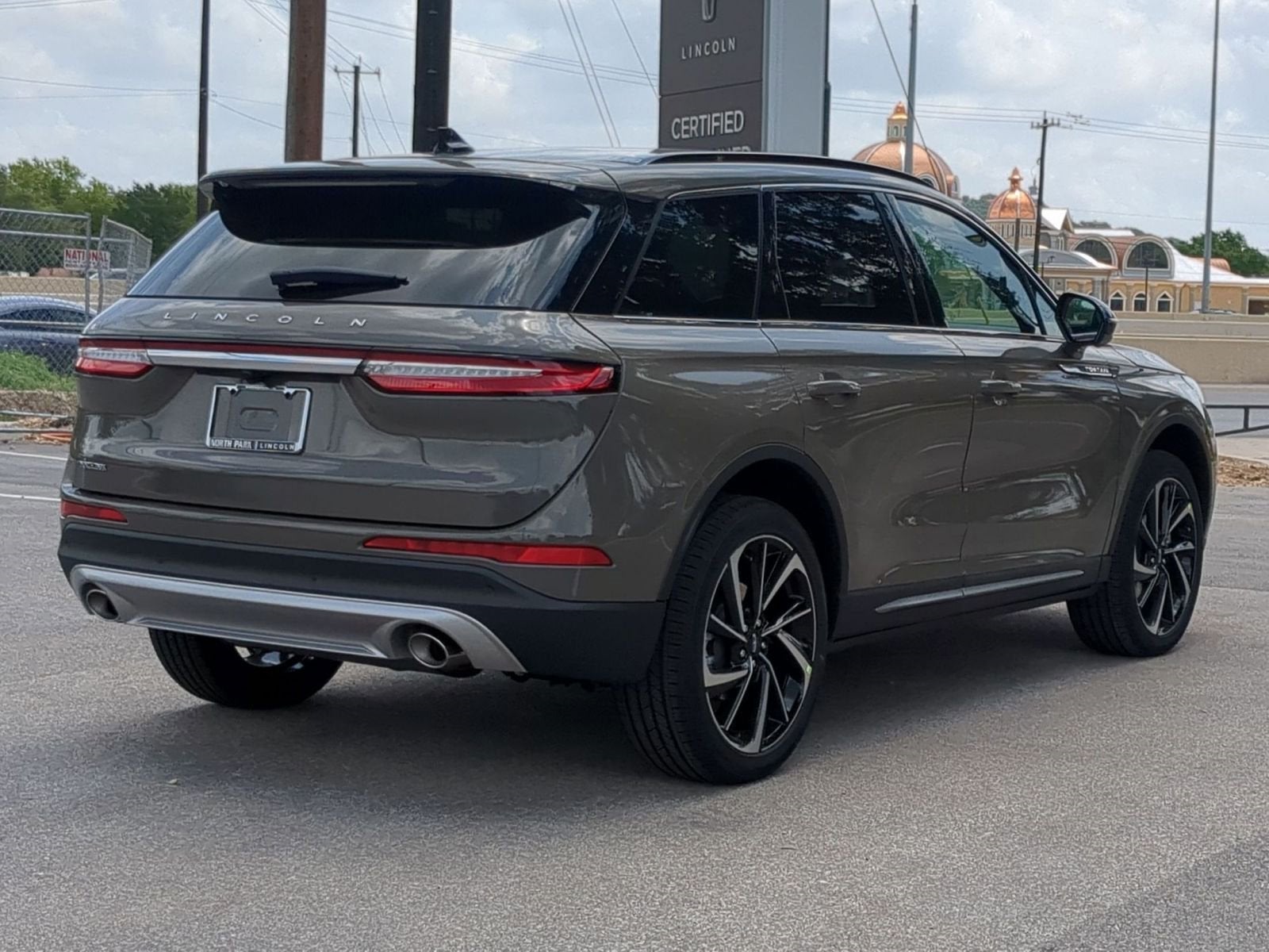 2025 Lincoln Corsair Reserve