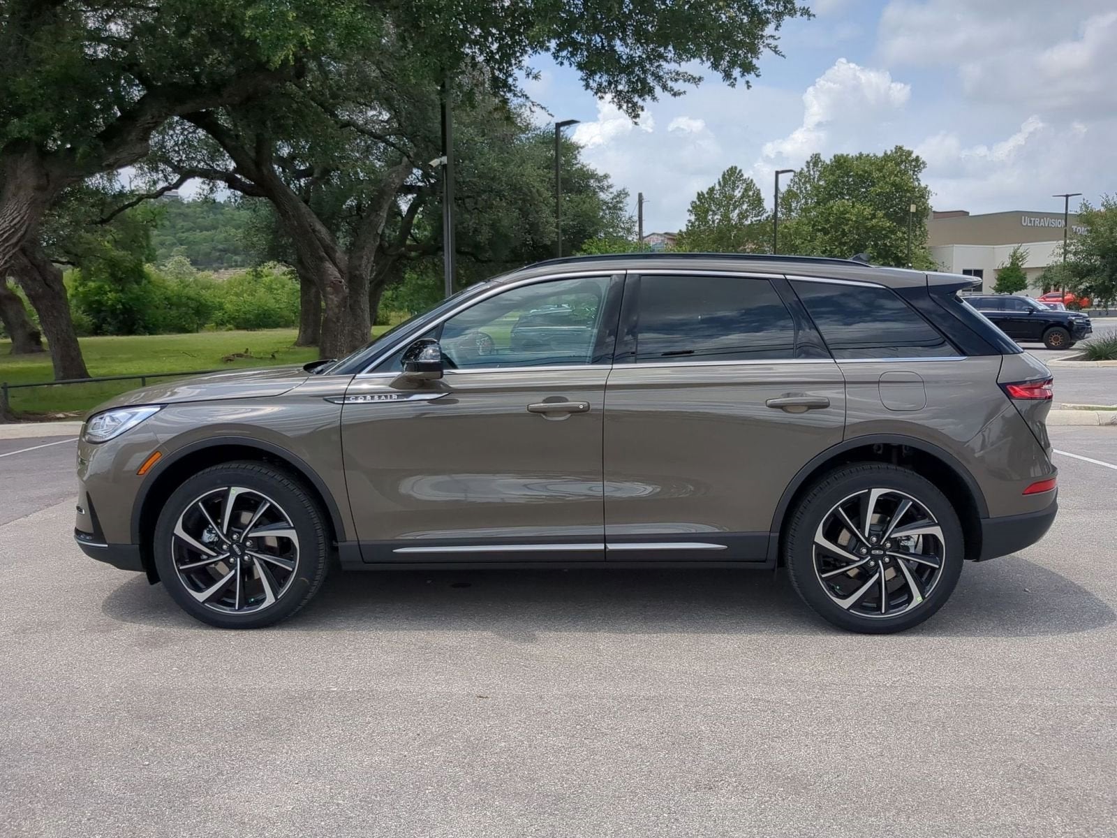 2025 Lincoln Corsair Reserve