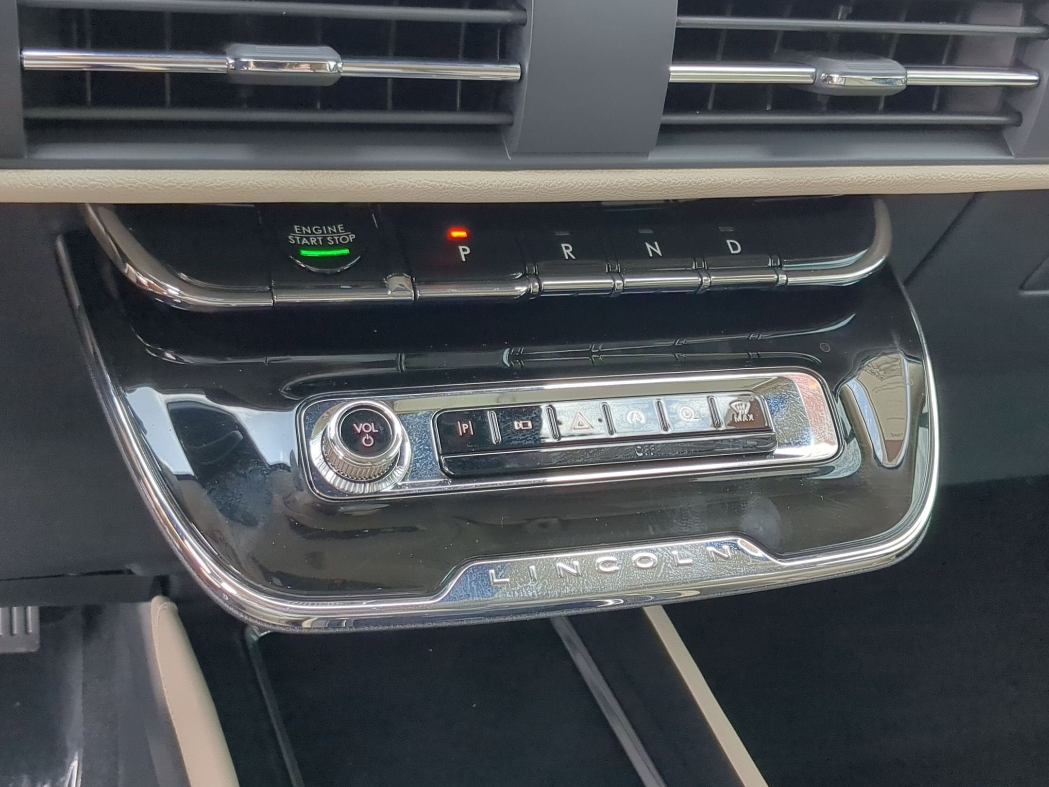 2025 Lincoln Corsair Reserve