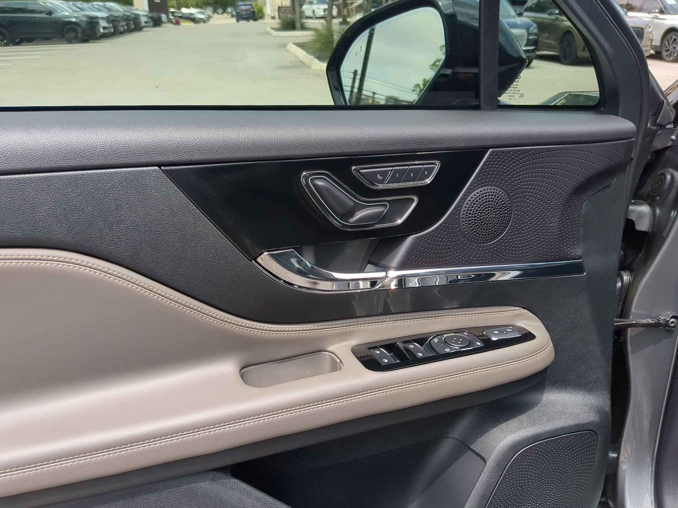 2025 Lincoln Corsair Reserve