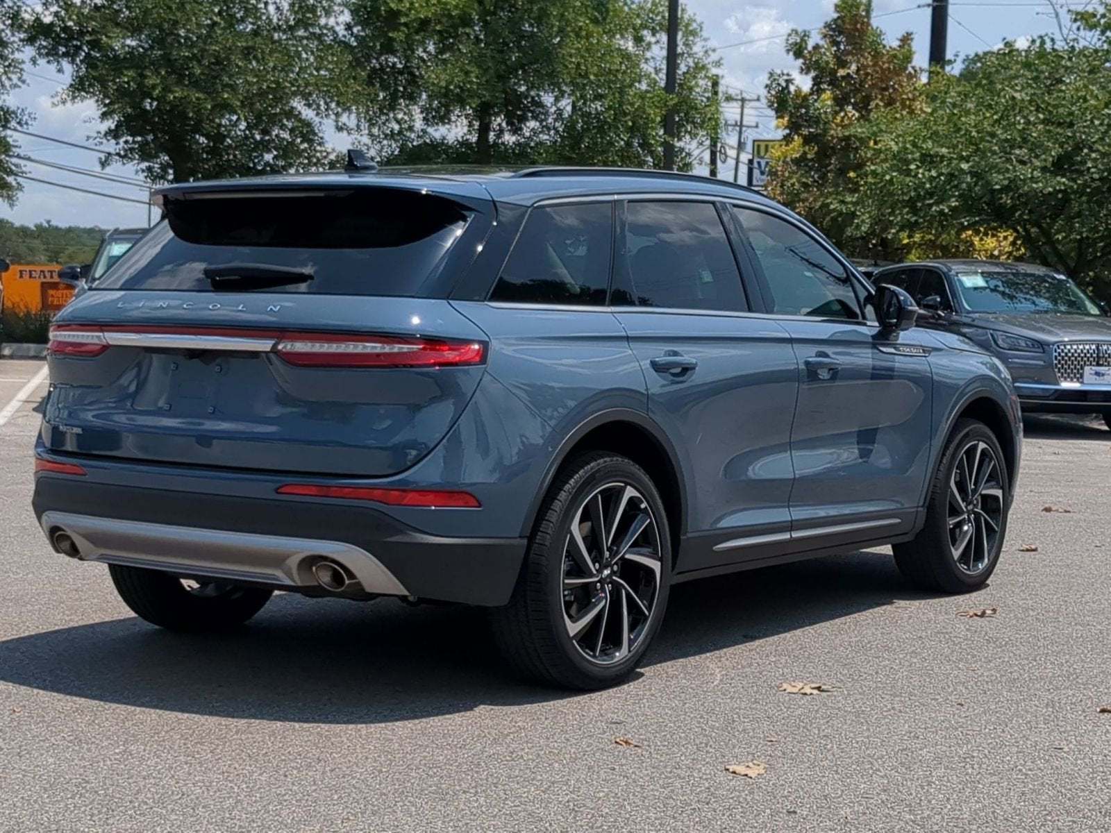 2025 Lincoln Corsair Reserve