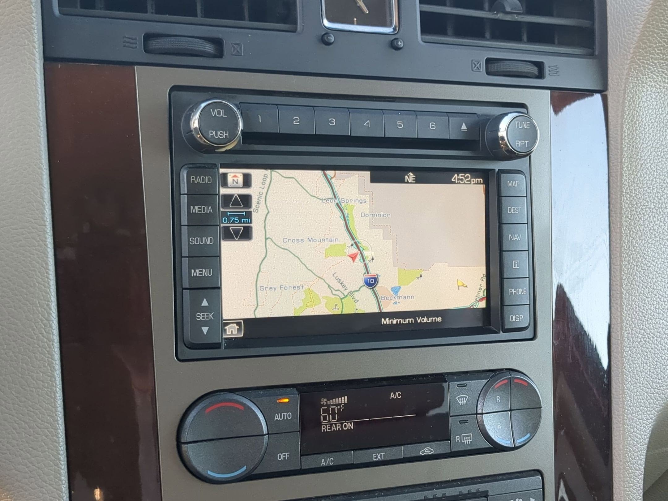 2014 Lincoln Navigator Base