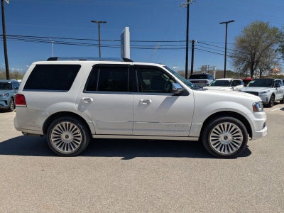 2016 Lincoln Navigator Select