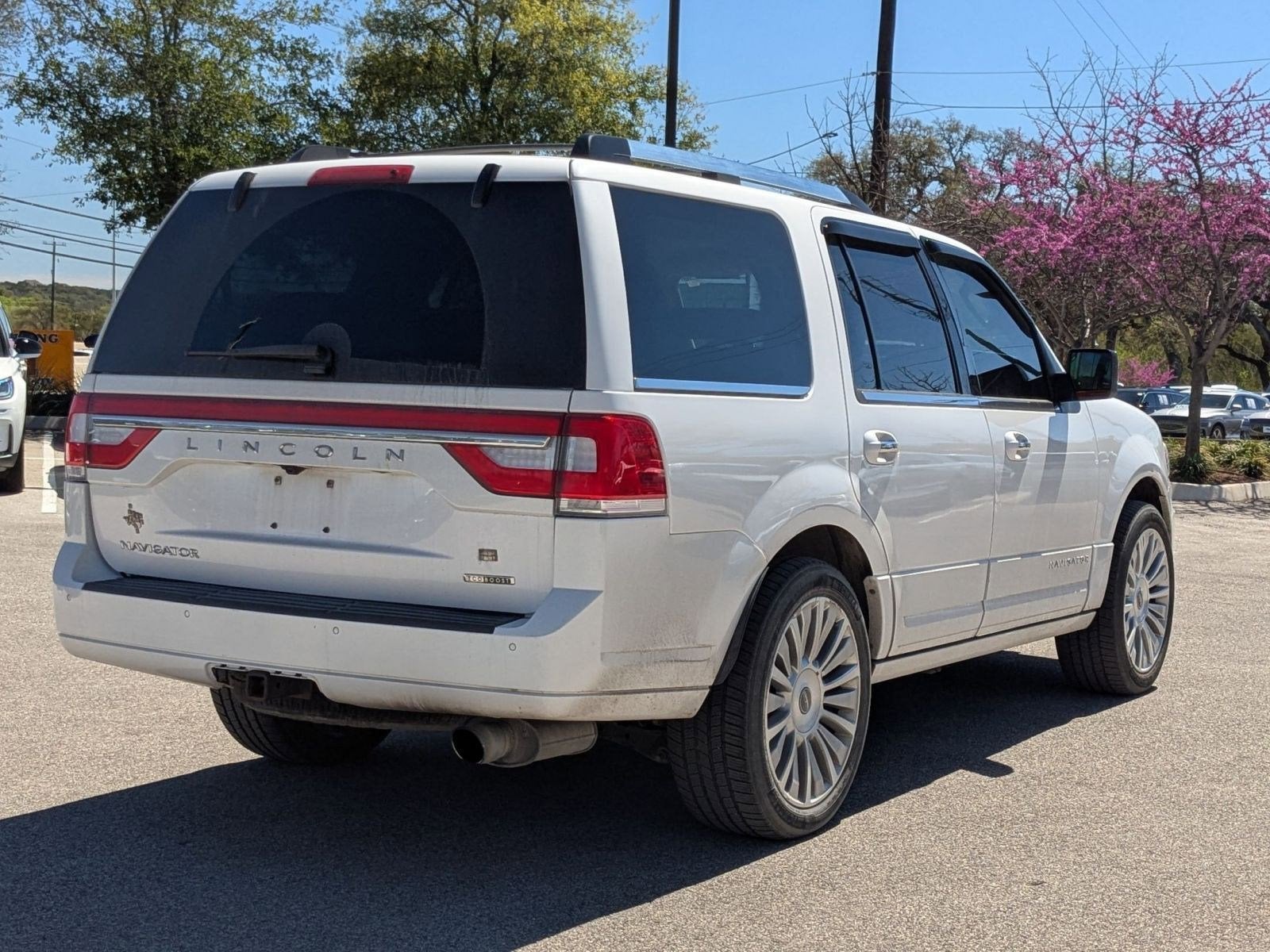2016 Lincoln Navigator Select