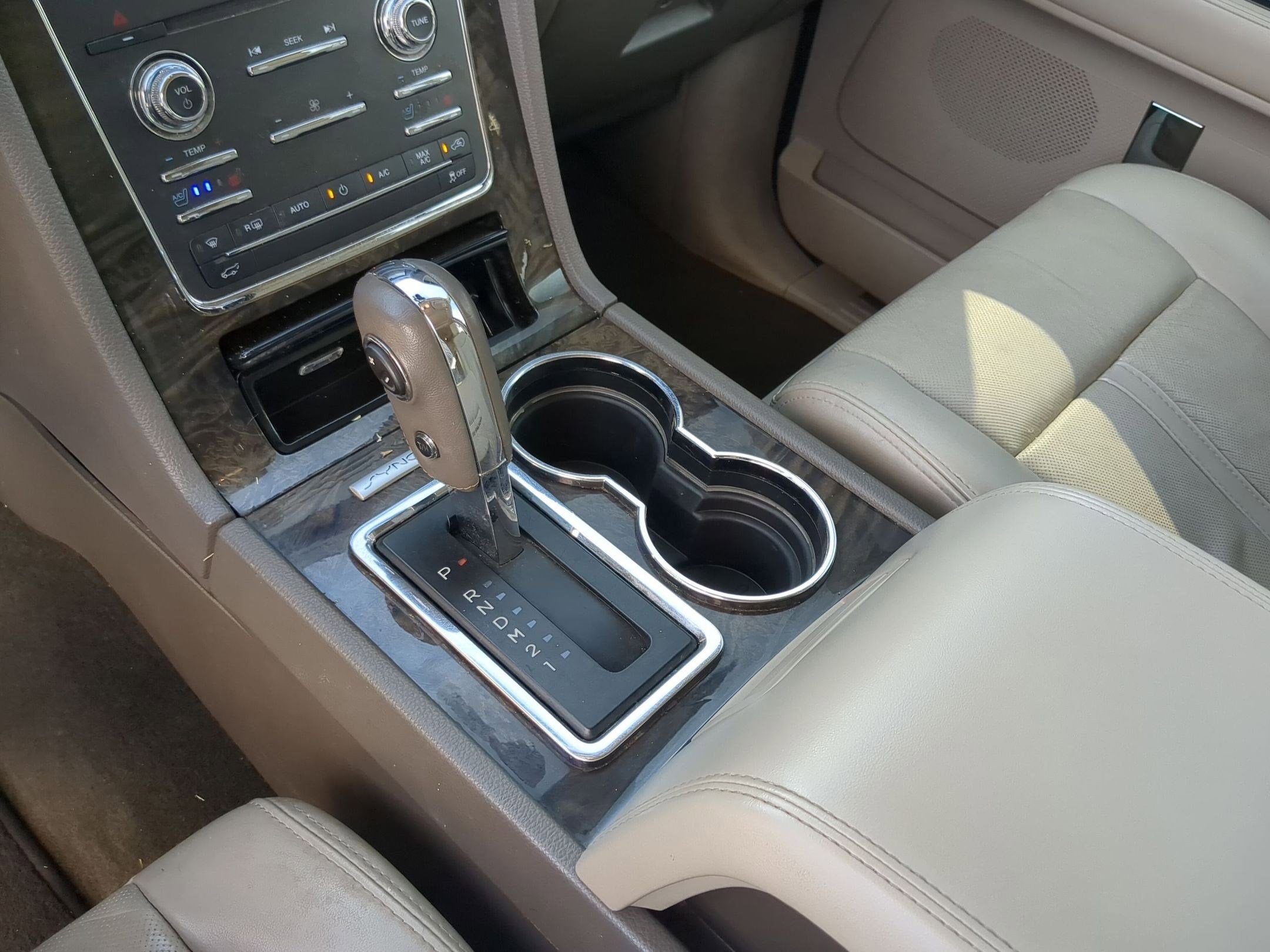 2017 Lincoln Navigator Select