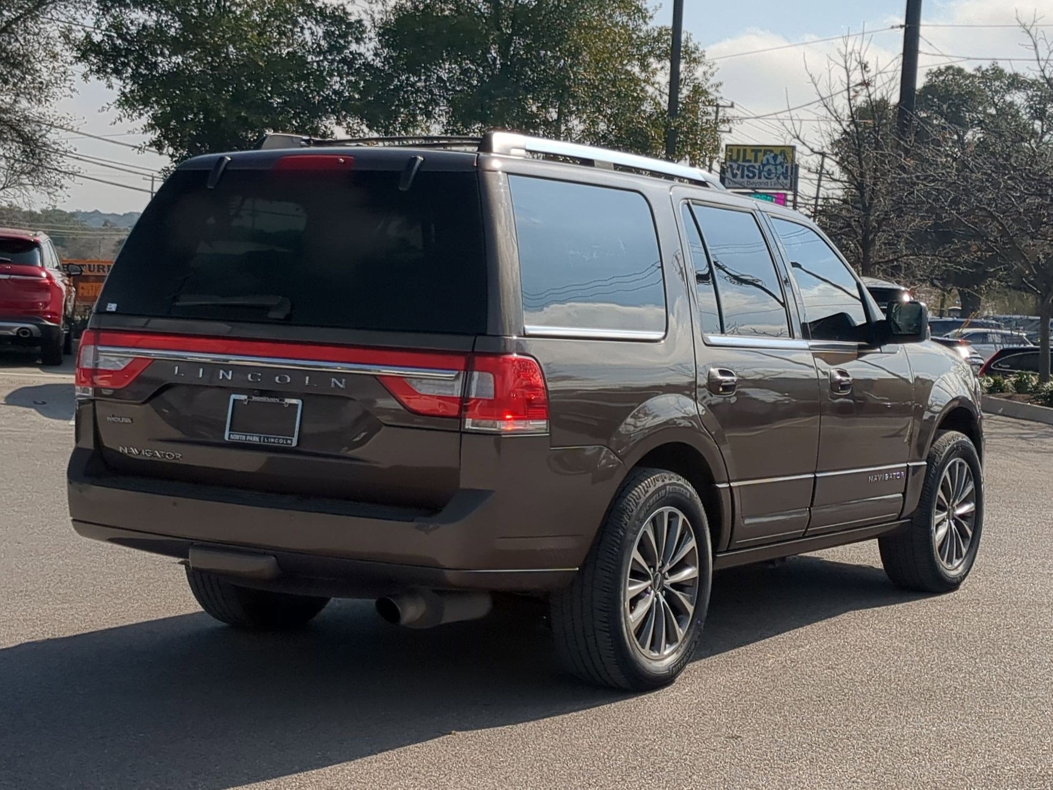 2017 Lincoln Navigator Select