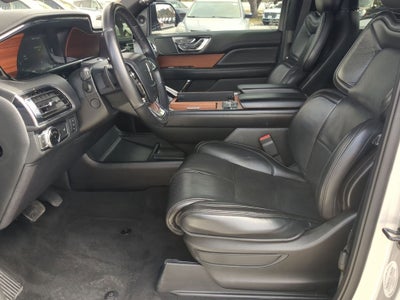 2019 Lincoln Navigator Select