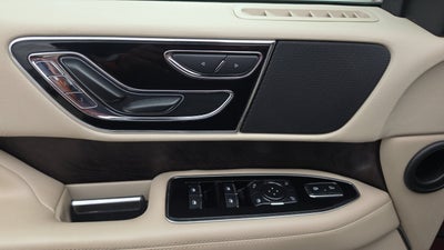 2018 Lincoln Navigator Select