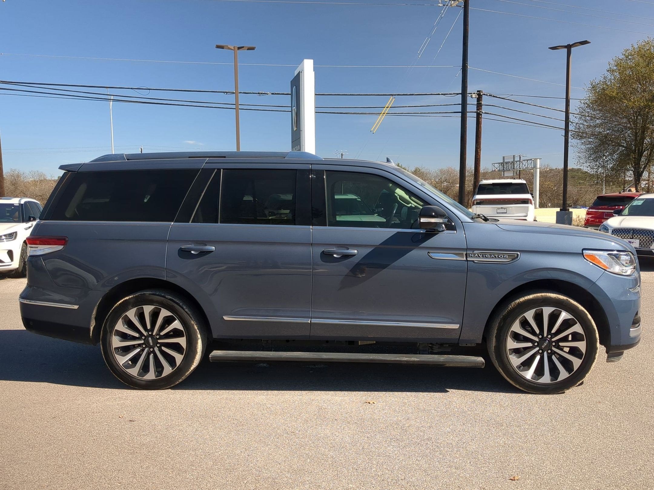 2023 Lincoln Navigator Reserve