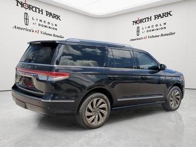 2023 Lincoln Navigator Reserve