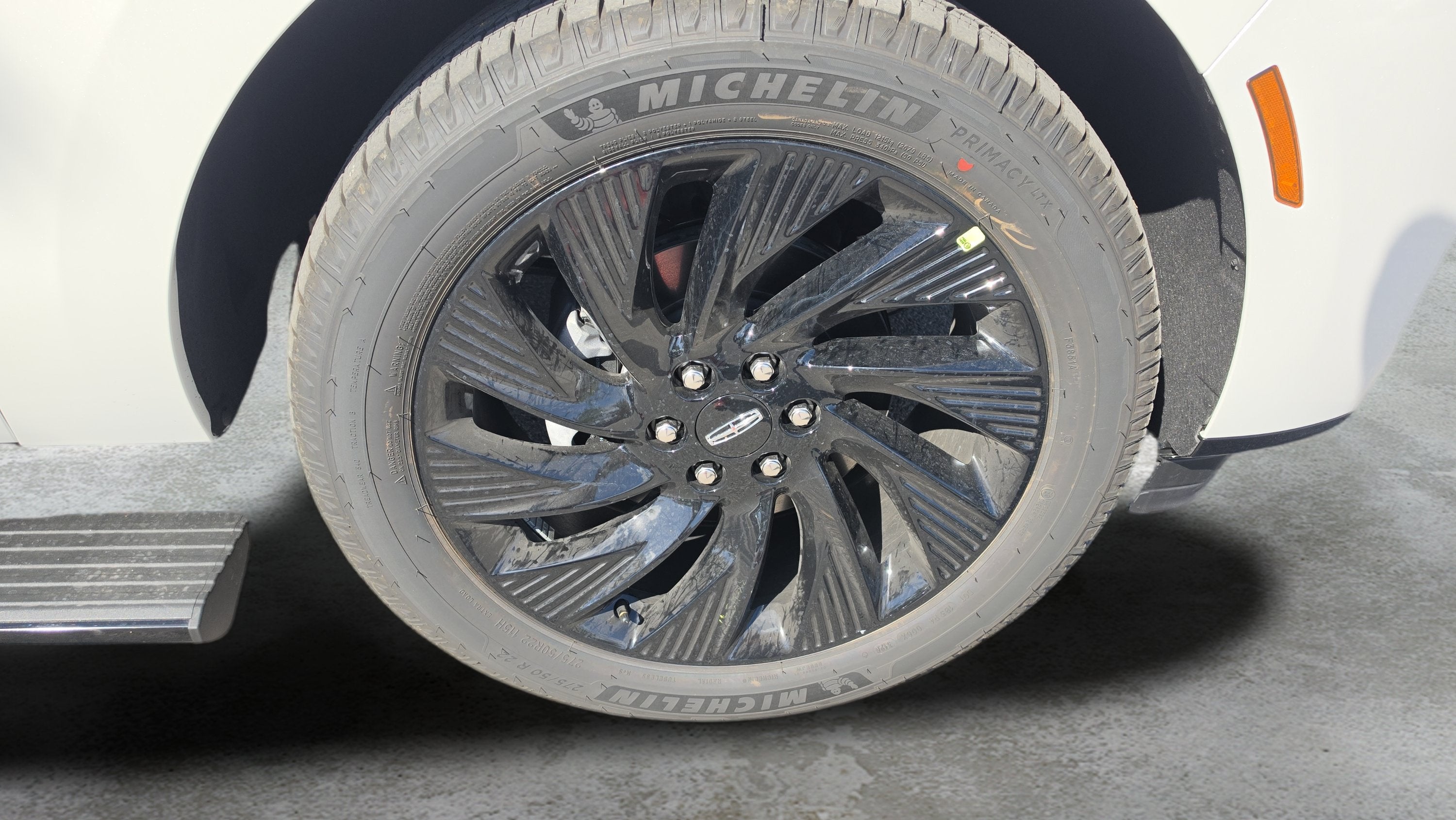 2027 Lincoln Navigator Reserve