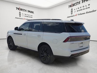 2027 Lincoln Navigator Reserve
