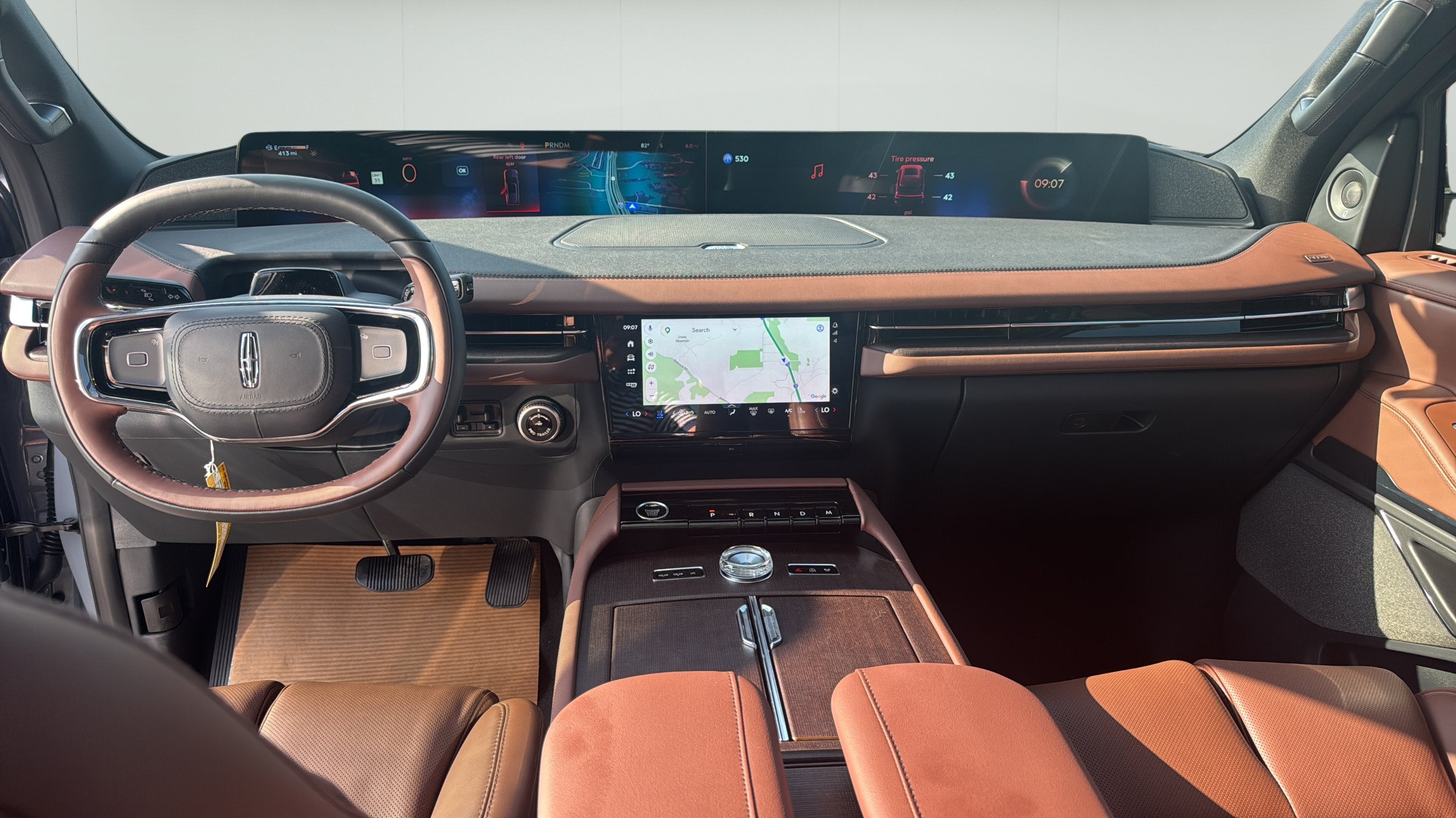 2027 Lincoln Navigator Reserve