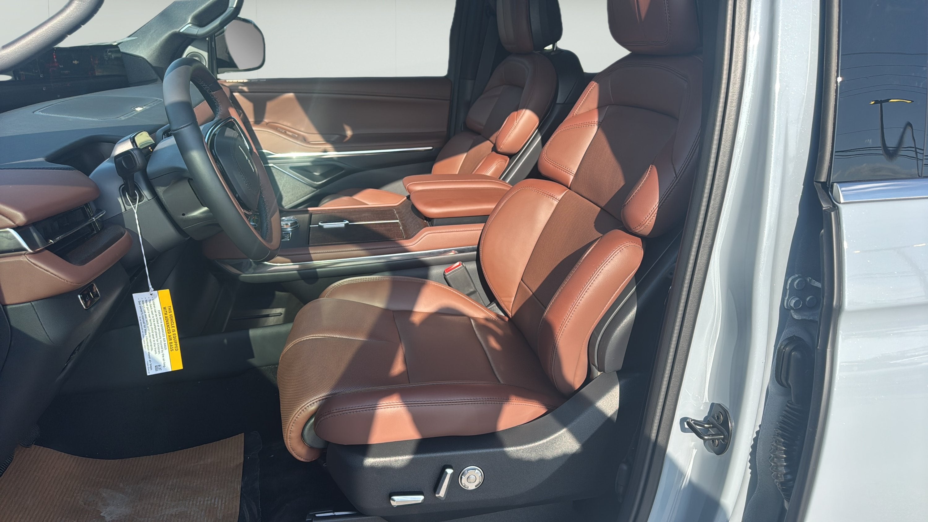 2027 Lincoln Navigator Reserve