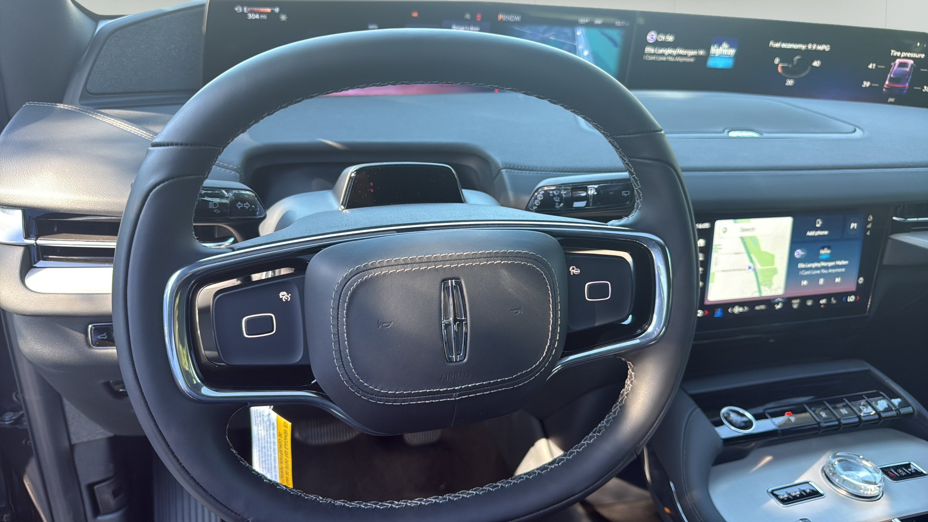2027 Lincoln Navigator Reserve