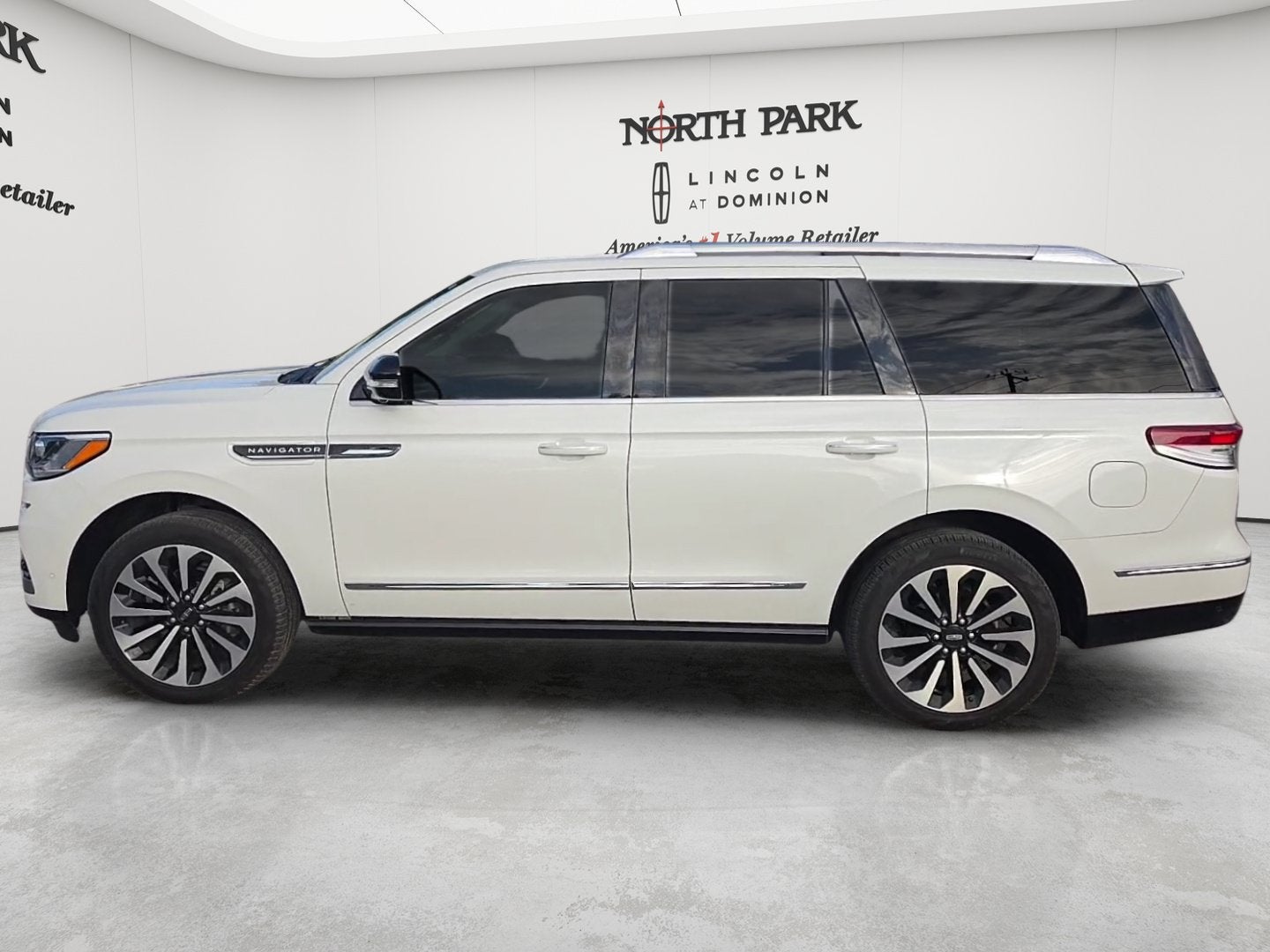 2024 Lincoln Navigator Reserve