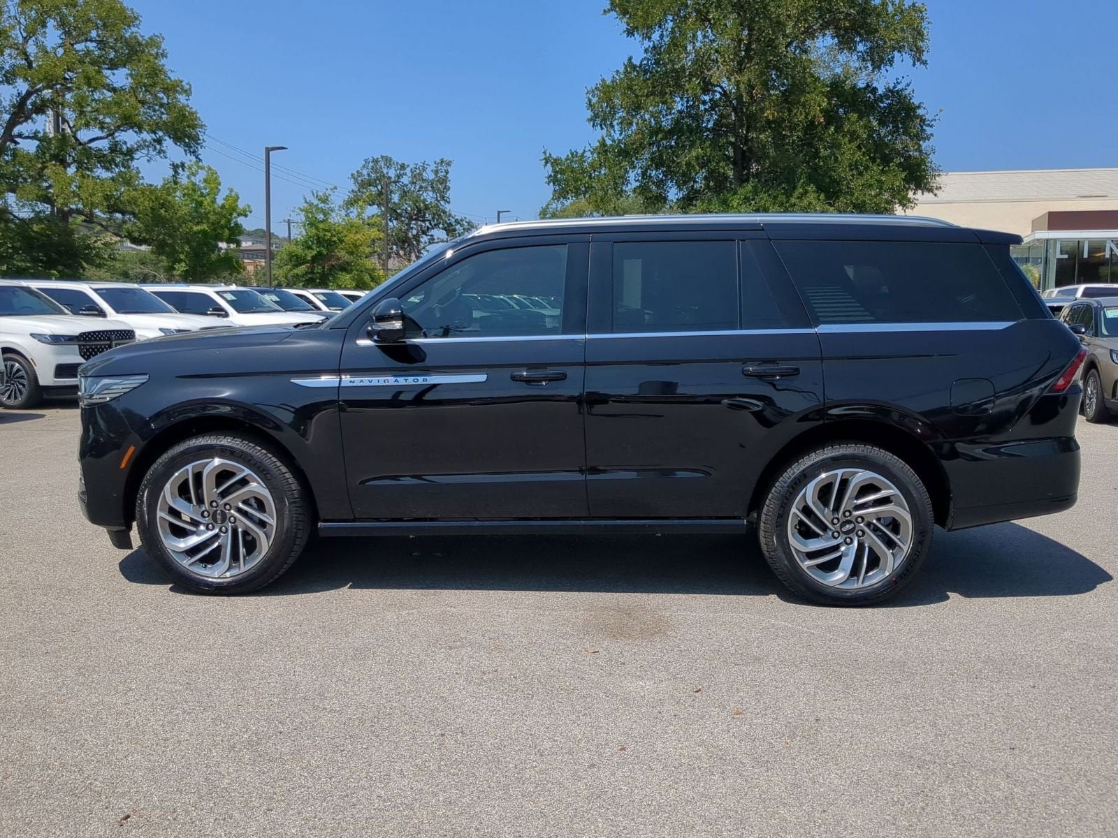 2025 Lincoln Navigator Reserve