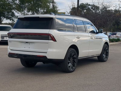 2025 Lincoln Navigator Reserve