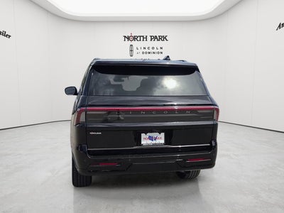 2027 Lincoln Navigator Reserve