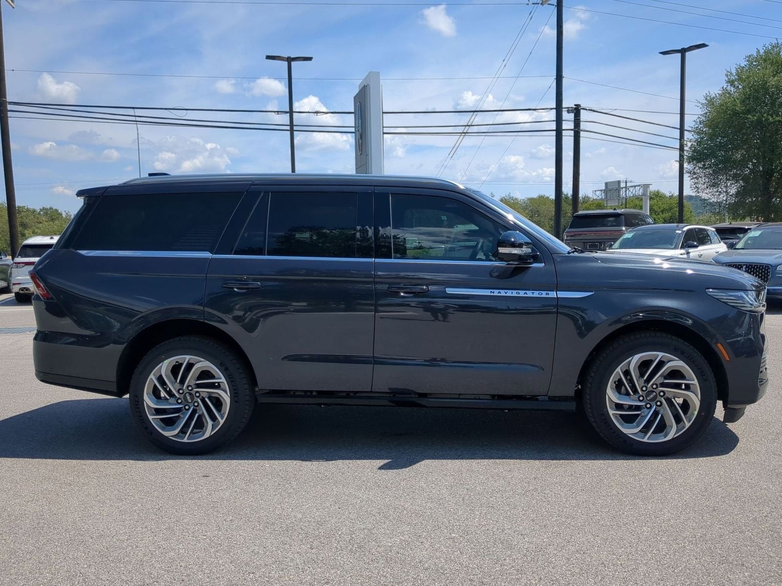 2025 Lincoln Navigator Reserve