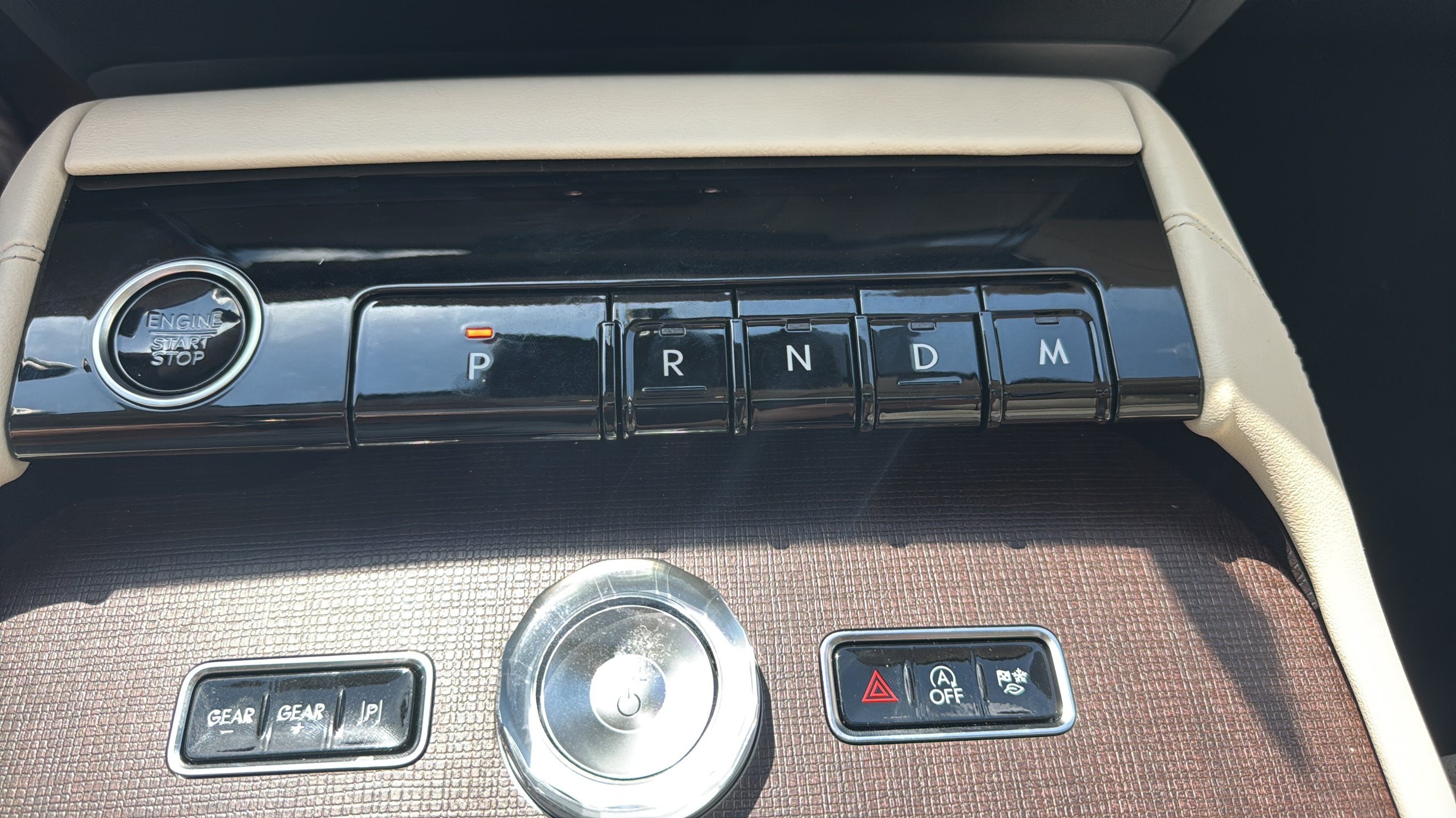 2027 Lincoln Navigator Reserve