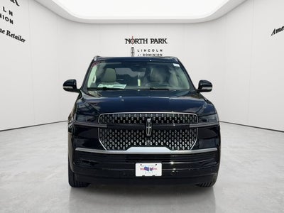 2027 Lincoln Navigator Reserve