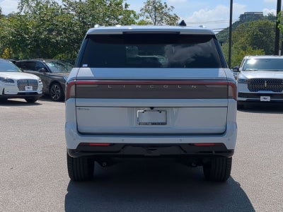 2025 Lincoln Navigator Reserve