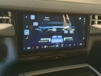 2025 Lincoln *Custom Wrap Navigator Reserve