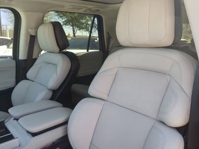 2026 Lincoln Navigator *Custom Paint Job Reserve