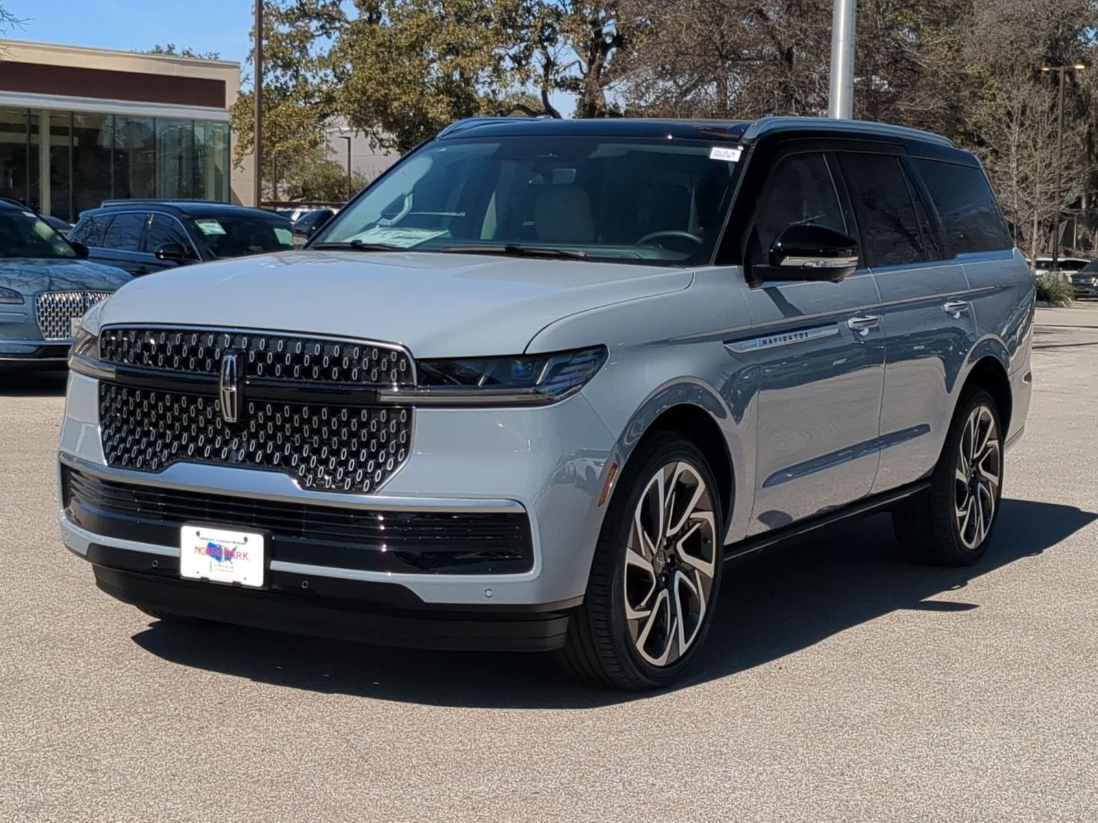 2026 Lincoln Navigator *Custom Paint Job Reserve
