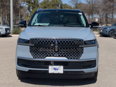 2026 Lincoln Navigator *Custom Paint Job Reserve