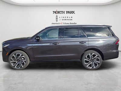 2027 Lincoln Navigator Reserve