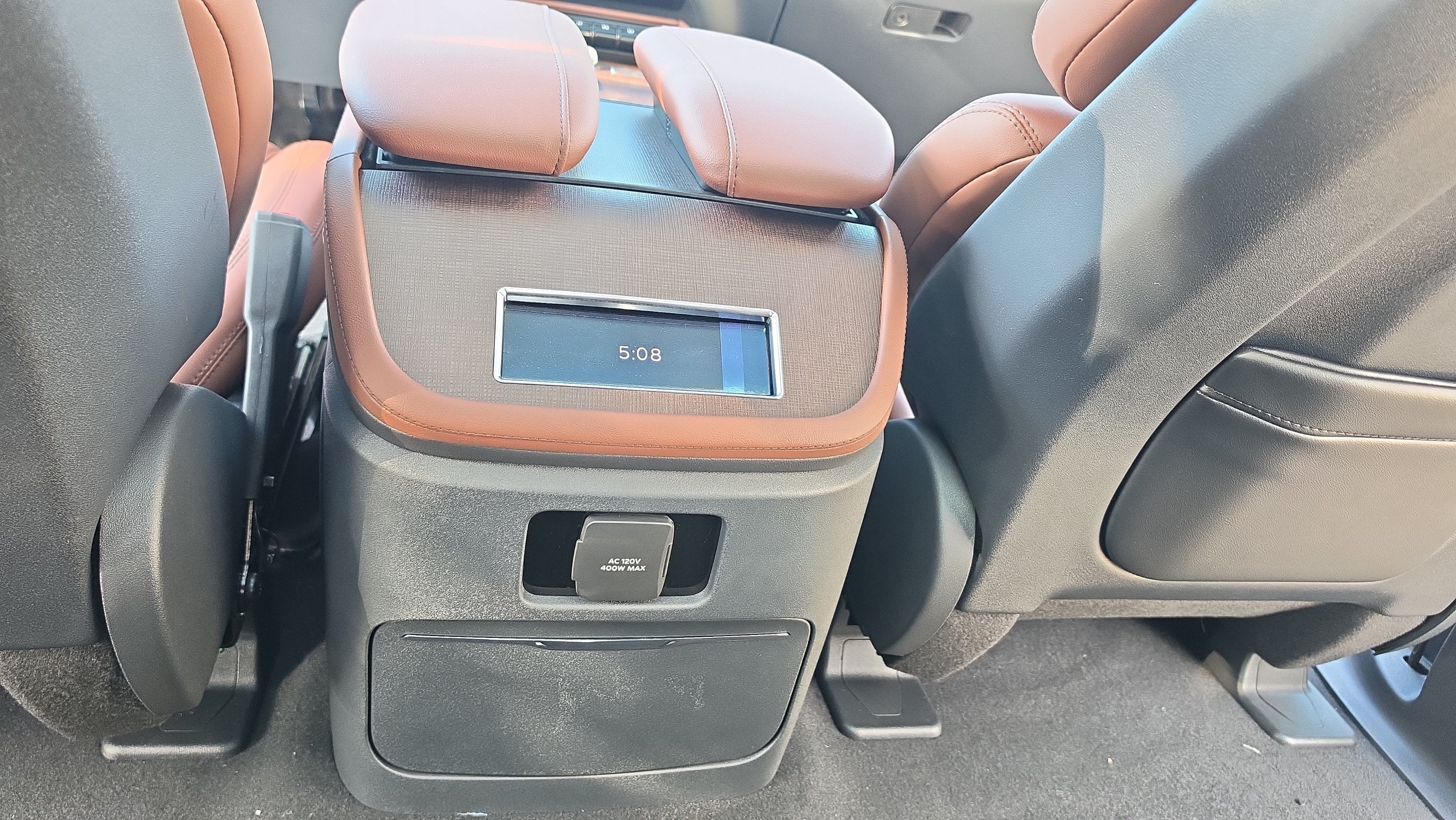 2027 Lincoln Navigator Reserve