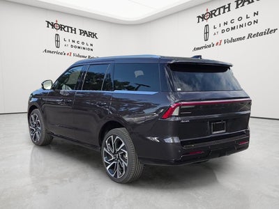 2027 Lincoln Navigator Reserve