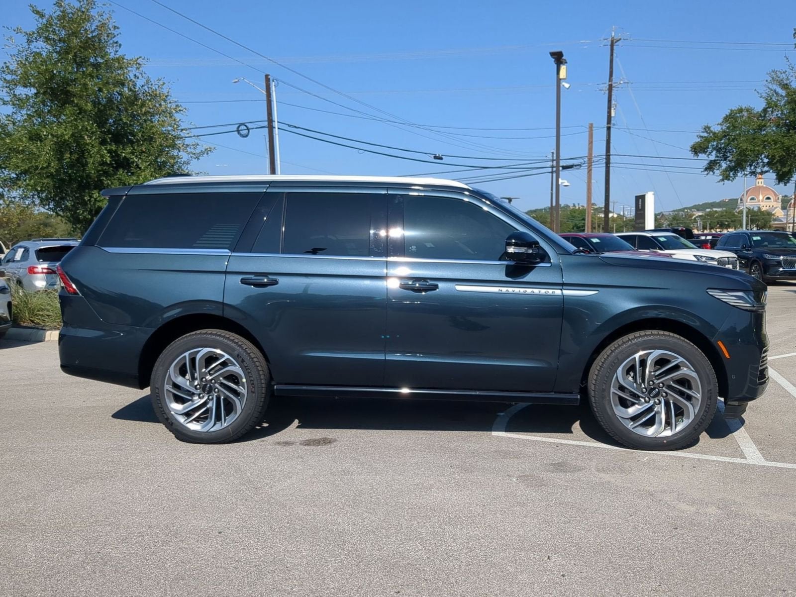 2025 Lincoln Navigator Reserve