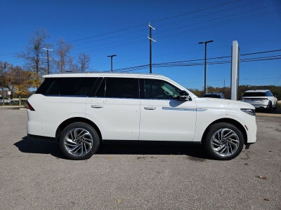 2025 Lincoln Navigator Reserve