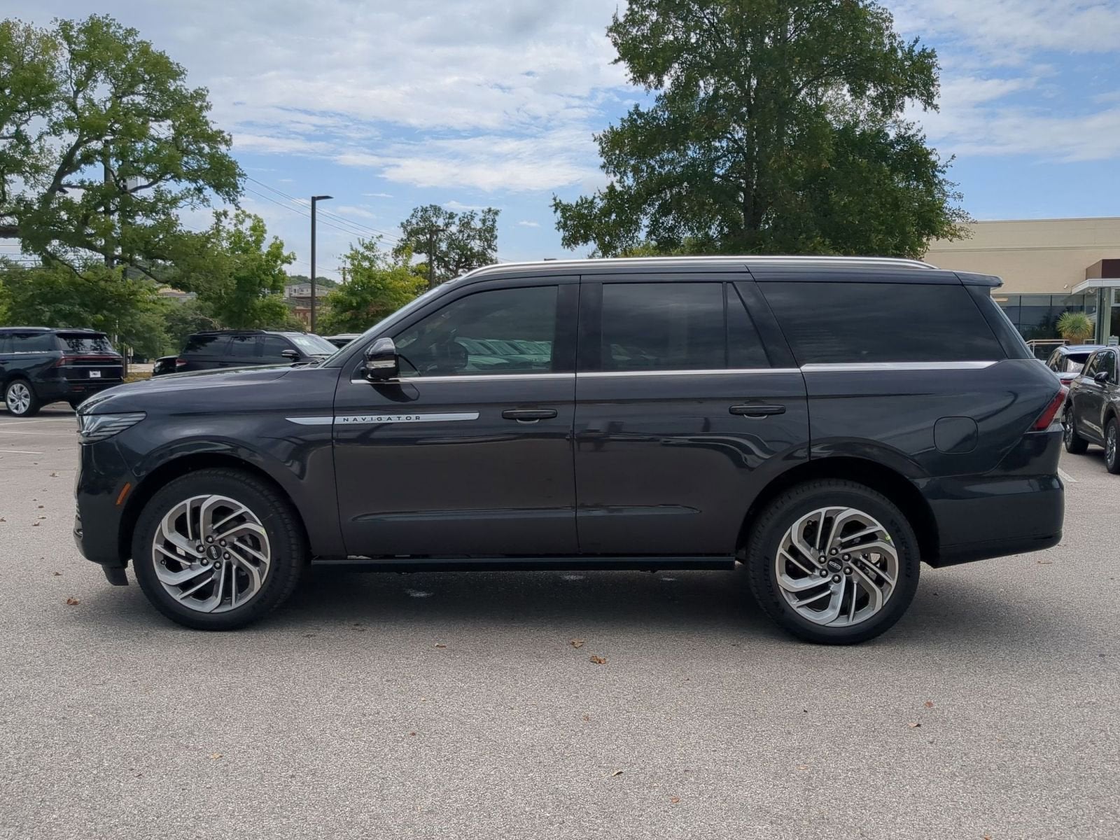 2025 Lincoln Navigator Reserve