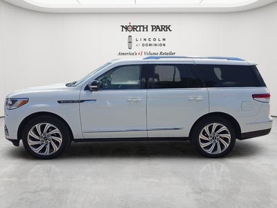 2022 Lincoln Navigator Reserve