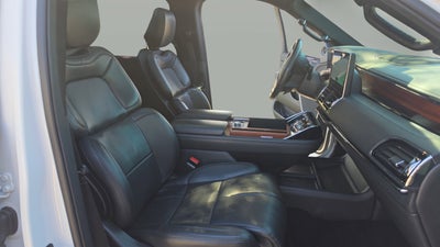 2024 Lincoln Navigator Premiere