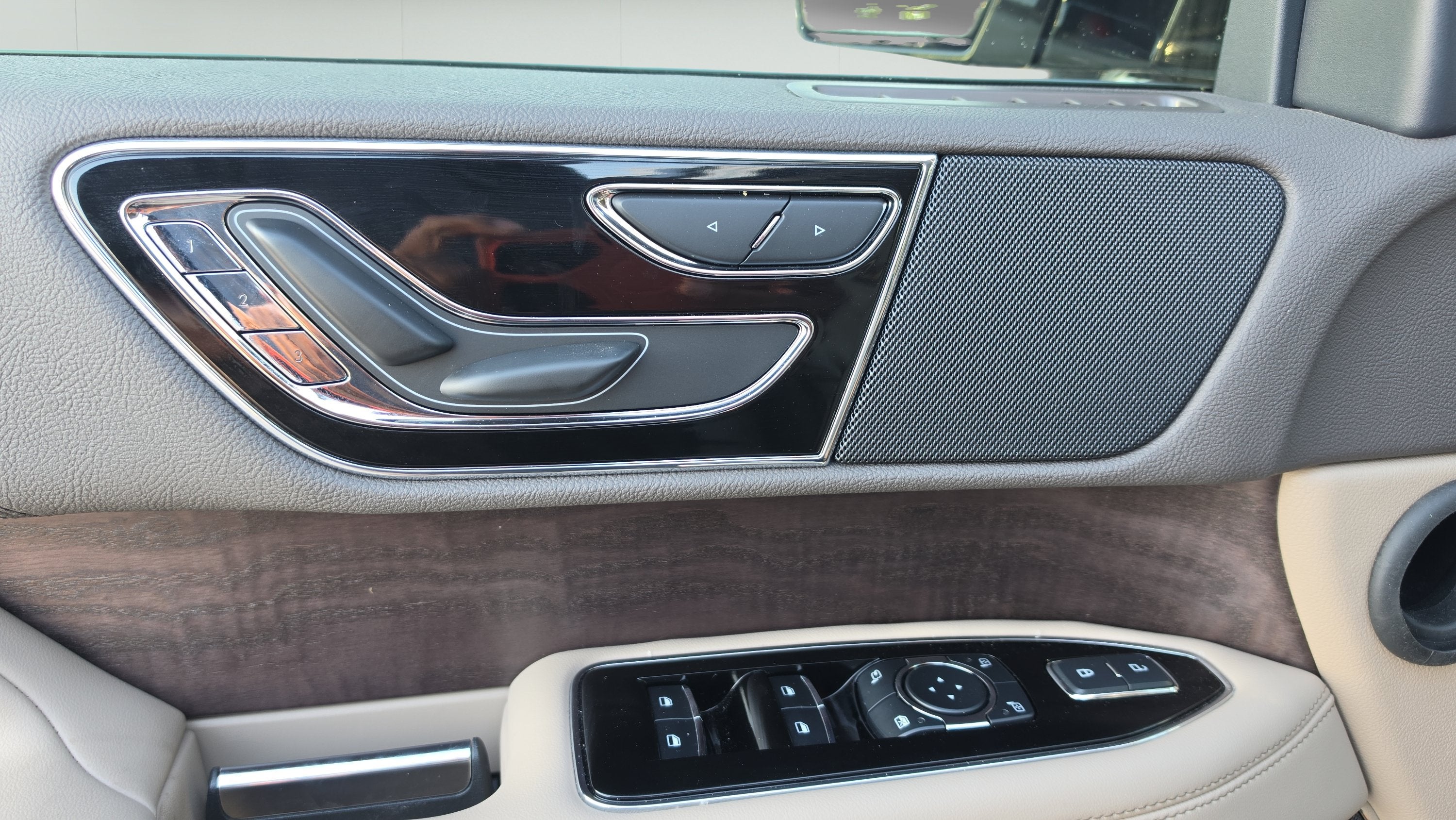 2024 Lincoln Navigator Premiere