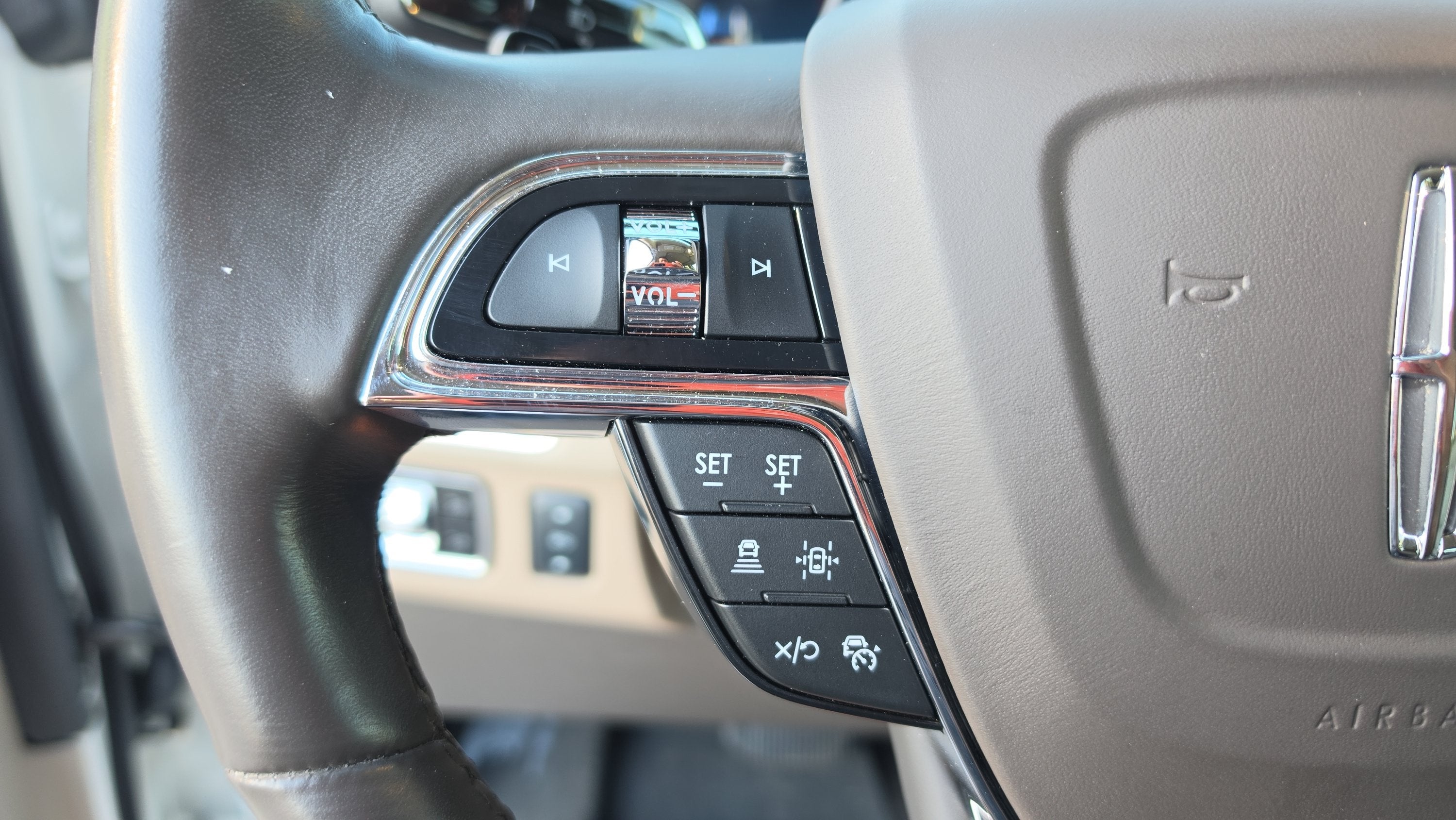 2024 Lincoln Navigator Premiere